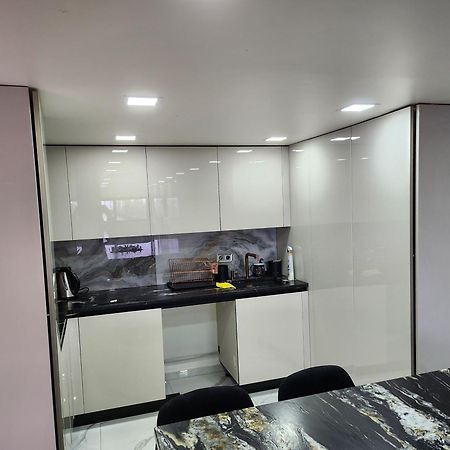 Villa Massenet Sarcelles Bagian luar foto